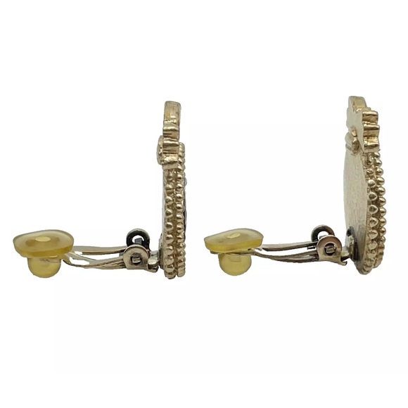 Chanel Champagne Gold Ribbon Coco Earrings - COA Included - Picture 5 of 10